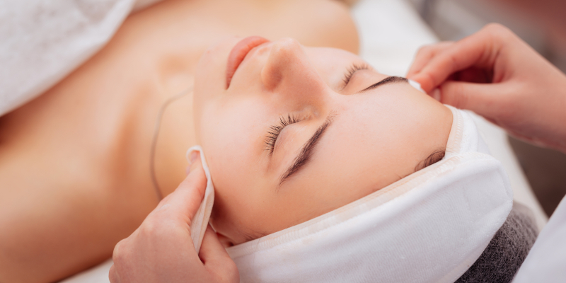 Custom Medical-Grade Facial, Knoxville, TN